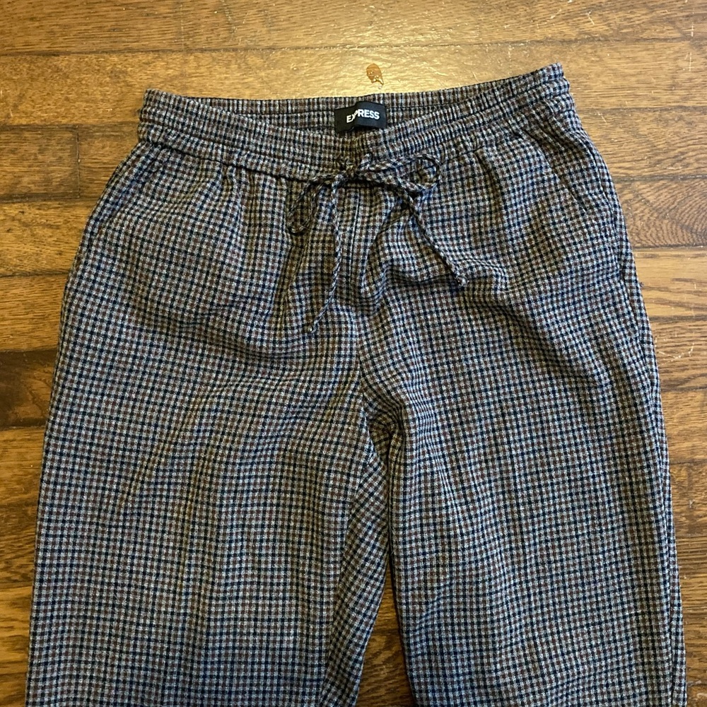 Express Houndstooth Ankle Drawstring Pants - Picture 3 of 9
